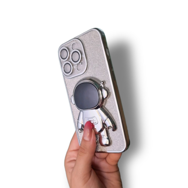 Funda Escarchada con Diseño de Astronauta para iPhone